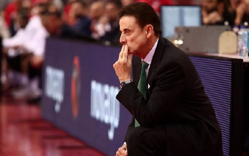 Πιτίνο: «Ας ελπίσουμε ότι μια μέρα θα γιορτάσουμε την ελευθερία μας από τον ιό» (pic)