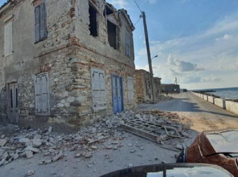 Σεισμός στη Σάμο : Αεροδιακομιδή για σοβαρά τραυματισμένη ανήλικη