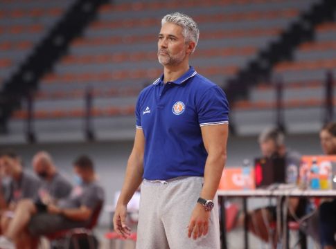 Ζιάγκος : «Η απουσία του κόσμου αλλάζει τις ισορροπίες του ντέρμπι»