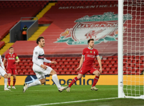 Έβγαλε την αγγαρεία η Λίβερπουλ, ο Ζαπάτα έσωσε τον βαθμό για την Αταλάντα (vids)