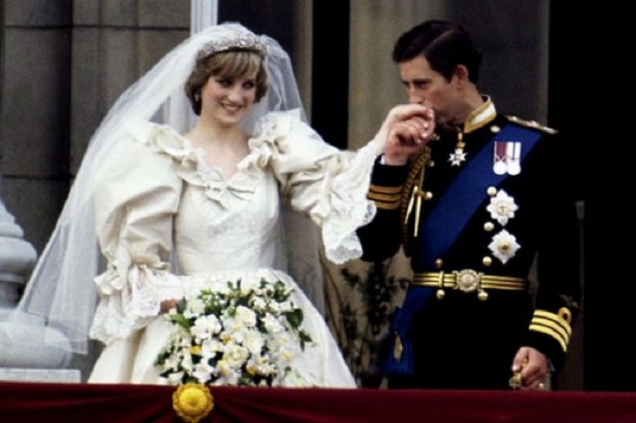 Σεισμός στο Buckingham : Στο γάμο της Νταϊάνας και του Κάρολου ήταν καλεσμένη η…