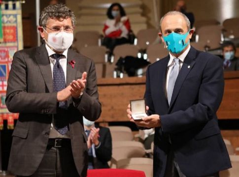 Μεσίνα : Βραβεύτηκε από το πανεπιστήμιο της Μπολόνια