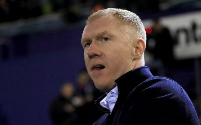 Σκόουλς : Ανέλαβε ομάδα της League Two