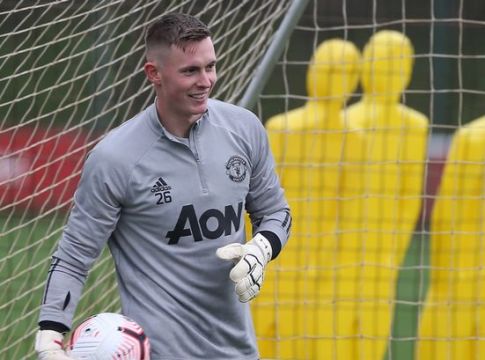 Χέντερσον για Ιμπραΐμοβιτς : «Κανείς δεν σουτάρει πιο δυνατά από εκείνον»