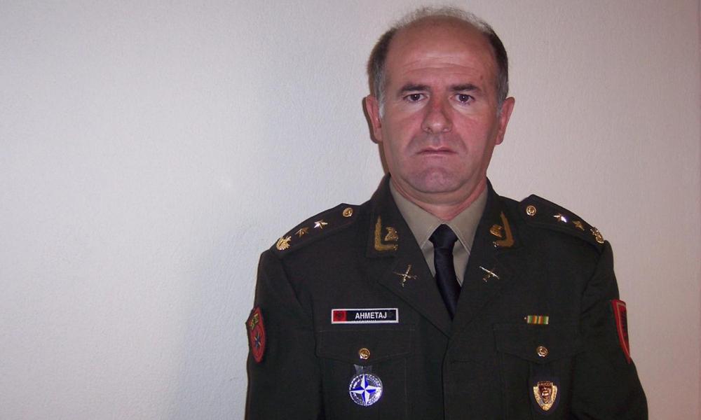 Αλβανός στρατηγός : «Σοβαρή πρόκληση και ανοησία η εγκατάσταση ελληνικού στρατού στους Οθωνούς»