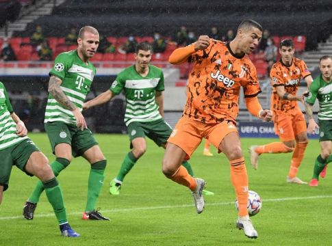 Ρονάλντο : Έφτασε τις 18 σερί σεζόν στο Champions League (pic)