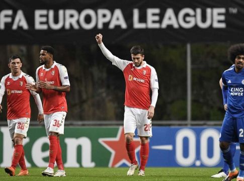 Βάζει δύσκολα στην ΑΕΚ η Μπράγκα : 2-1 στο ημίχρονο τη Λέστερ (vids)