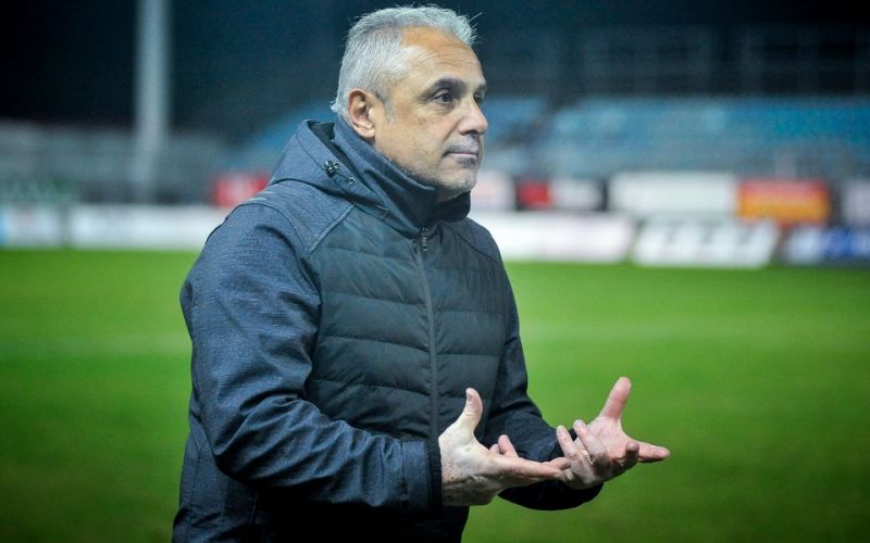 Βοσνιάδης : «Να ξεκινήσουν τα πρωταθλήματα»