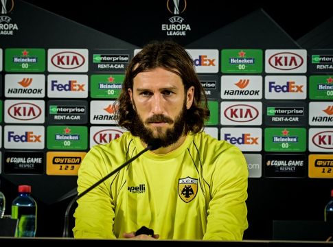 Τσιγκρίνσκι : «Καθοριστικό ματς για την ΑΕΚ, πάμε μόνο για τη νίκη»