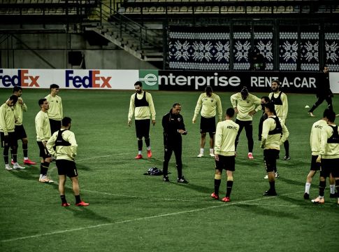 Πώς διαχειρίστηκε η ΑΕΚ την υπόθεση με τους παίκτες που κόλλησαν Covid-19