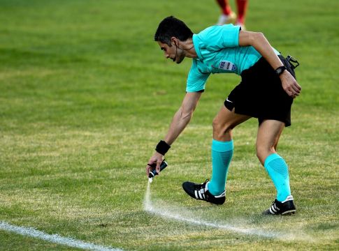 ΚΕΔ : «Γι’ αυτό υπήρχε καθυστέρηση στο VAR του ΟΦΗ-Ολυμπιακός»