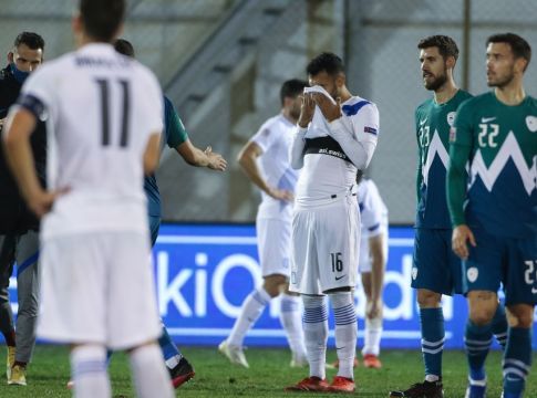 Χαλίφηδες και υπηρέτες την αποτελειώσατε…