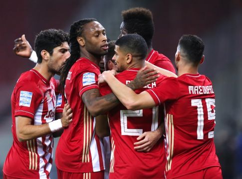 Ολυμπιακός : Και 11 να μείνουν θα παλέψουν!