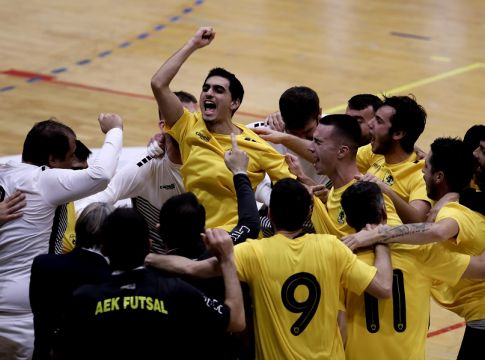 Futsal : Μεγάλη πρόκριση στους «32» του Champions League για την ΑΕΚ (vid)