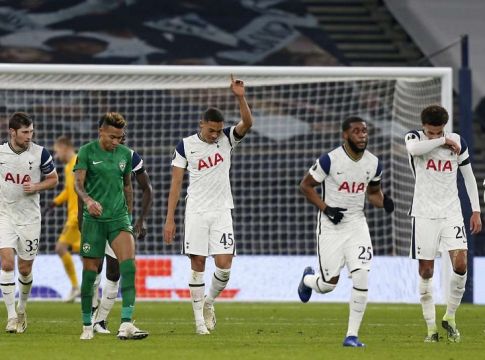 Άνετα η Τότεναμ (4-0), πάτησε κορυφή η Νάπολι (2-0, vids)