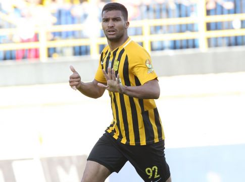 Σερβικά ΜΜΕ : «Πρώτος στόχος του Ερυθρού Αστέρα ο Ρόουζ» (pic)