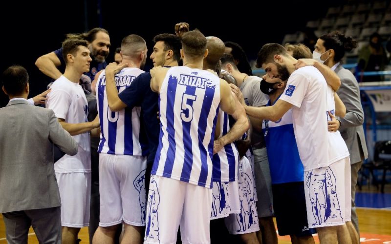 Καρβέλας : «Αν δεν τιμωρηθούν οι διαιτητές, θα ανοίξουν οι ασκοί του Αιόλου»