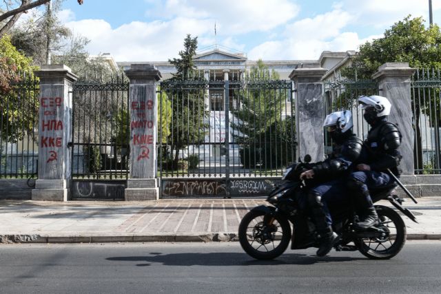 Αντισυνταγματική η απόφαση για το Πολυτεχνείο, λένε οι δικαστές – Ζητούν την ανάκλησή της