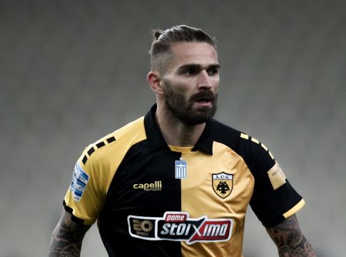 Συμφωνία ΑΕΚ – Λιβάγια για τον… Ολυμπιακό!