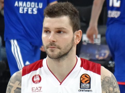 Βλάντιμιρ Μίτσοφ : Η επιστροφή (vid)