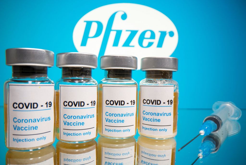 Πώς διανέμεται το εμβόλιο της Pfizer στη Βρετανία