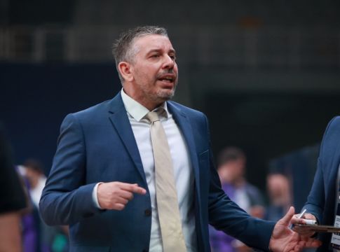 Παπαθεοδώρου : «Να επιστρέψουμε στις νίκες και στην Basket League»
