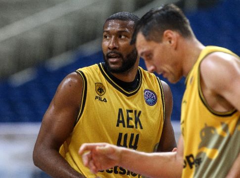 ΑΕΚ : Χειρουργήθηκε με επιτυχία ο Σλότερ