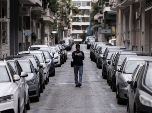 Κοζάνη και Ασπρόπυργος ένα βήμα πριν το καθολικό lockdown – Σκέψεις και για μείωση ατόμων στο ρεβεγιόν