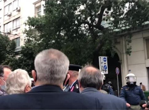 Καταγγελία : Δεν αφήνουν τους προσαχθέντες να επικοινωνήσουν με τους δικηγόρους τους