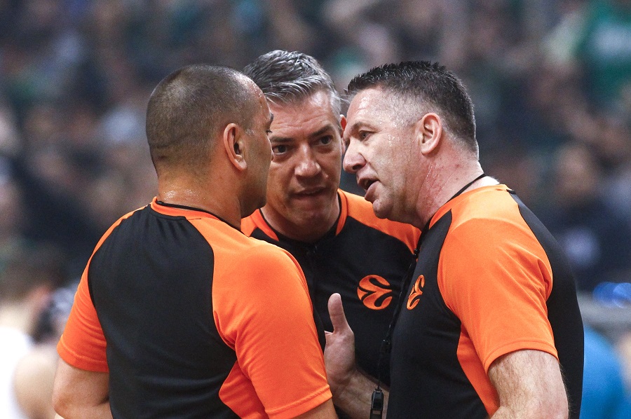 Euroleague : Οι διαιτητές των «αιωνίων» για την 7η αγωνιστική