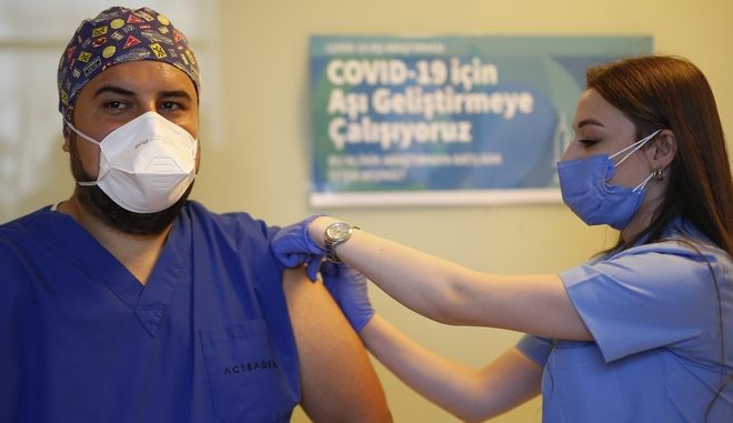 Κορωνοϊός : Η Τουρκία ανακοίνωσε δικό της εμβόλιο με τυμπανοκρουσίες Ερντογάν