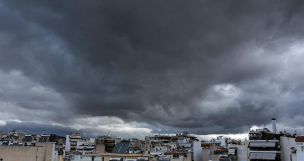 Βροχές, καταιγίδες και χιόνια – Πώς κινείται η κακοκαιρία