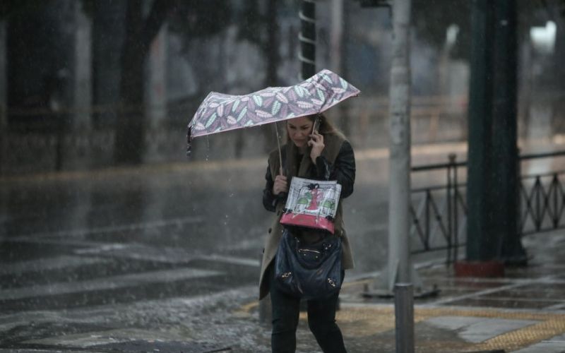 Καιρός : Ομίχλη και παγετός το Σάββατο – Πού θα σημειωθούν βροχές και ισχυρές καταιγίδες