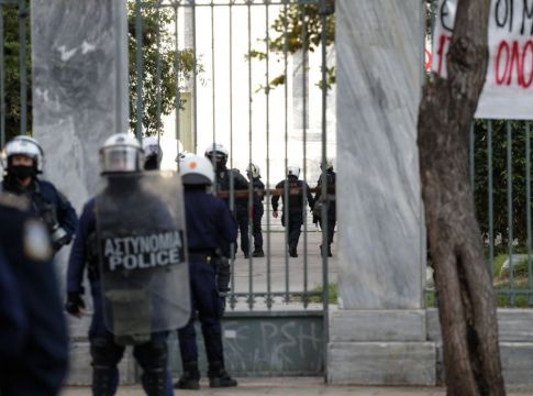 Πολυτεχνείο : Απαγόρευση όλων των δημόσιων συναθροίσεων έως τις 18 Νοεμβρίου