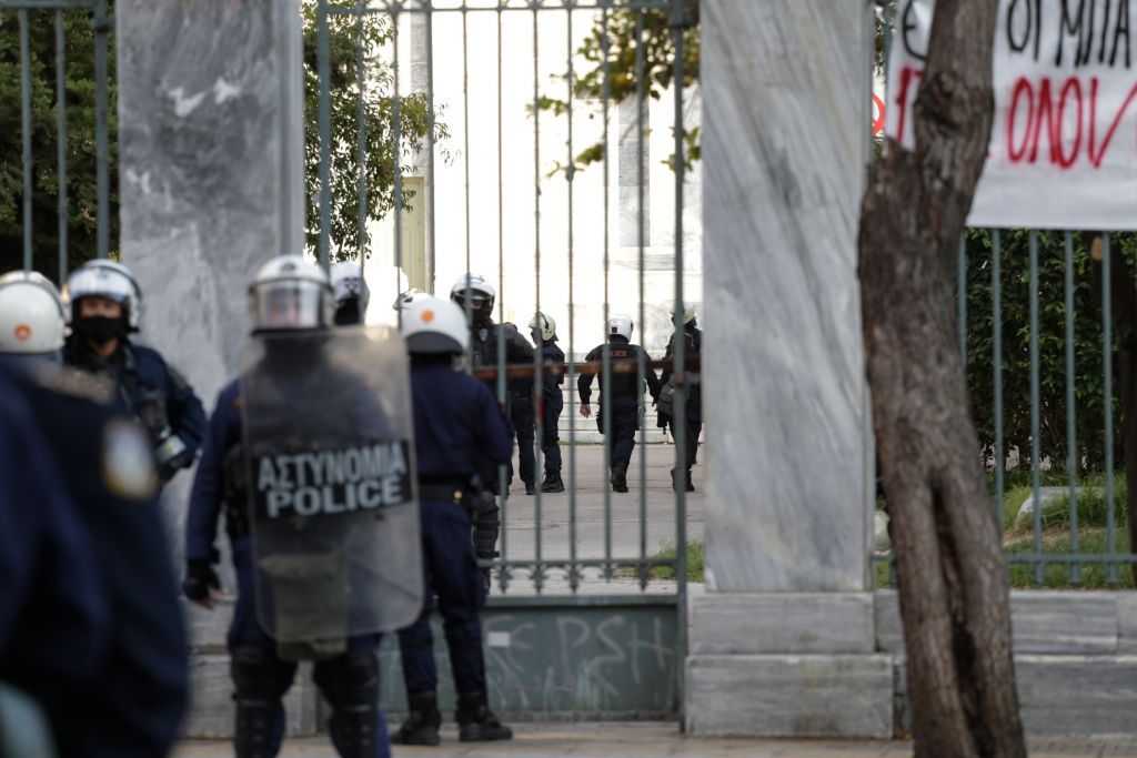 Πολυτεχνείο : Απαγόρευση όλων των δημόσιων συναθροίσεων έως τις 18 Νοεμβρίου