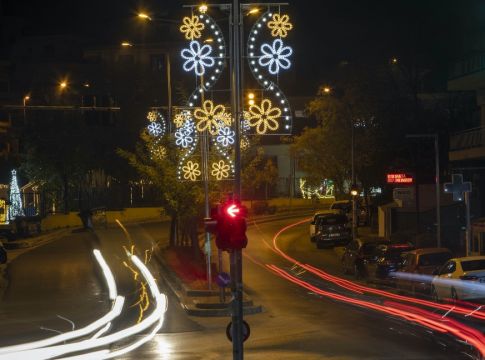 Καιρός : Βροχές, καταιγίδες και κρύο – Σε ποιες περιοχές