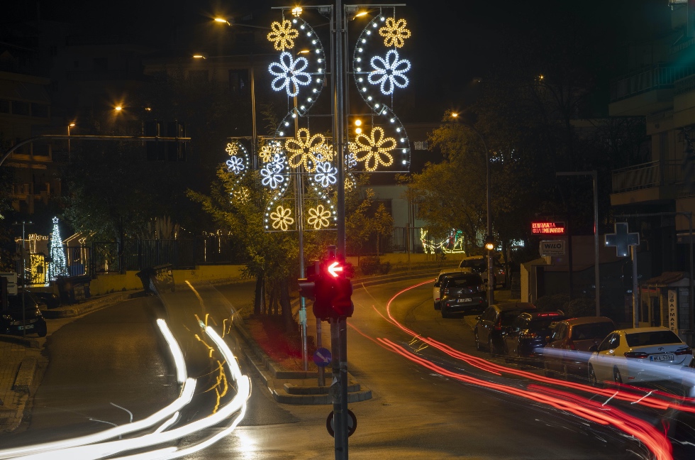 Πώς θα κάνουμε ρεβεγιόν Χριστούγεννα και Πρωτοχρονιά – Τι αποκάλυψε ο Πέτσας για τις μετακινήσεις