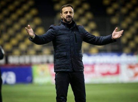 Μάντζιος : «Διψασμένοι για τη νίκη»