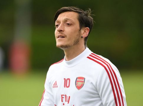 Οδεύει προς την Φενέρμπαχτσε ο Οζίλ