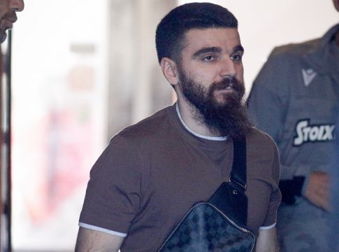 Νέο «χτύπημα» ο Γιώργος Σαββίδης – Τα έβαλε με τους Ρουμάνους για τον Λουτσέσκου