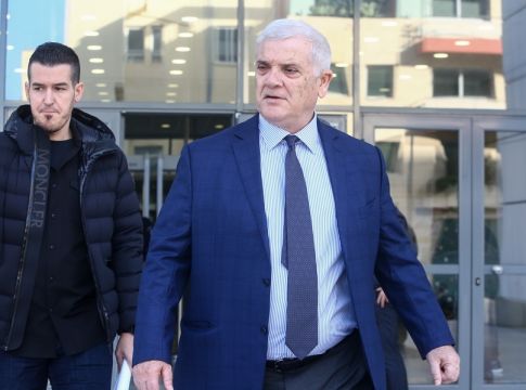 Άγρια «γκάζια» Μελισσανίδη σε παίκτες : «Ρε έχετε καταλάβει που βρίσκεστε; Προπονητής σας είναι ο Καρέρα, τέλος!»