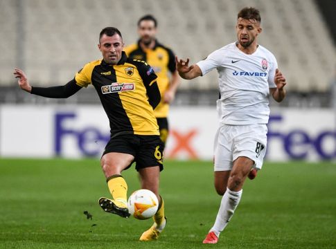 ΑΕΚ : Προπονήθηκε κανονικά ο Κρίστιτσιτς, πρόβλημα με Μπακάκη