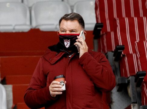 ΑΕΛ : «Ακόμα περιμένουμε τις απαντήσεις του Καρυπίδη για τον Καραντώνη»