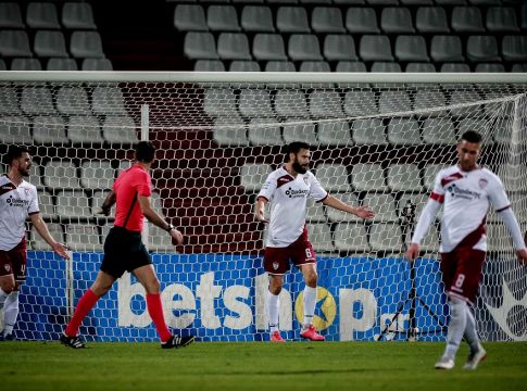 ΑΕΛ-ΟΦΗ : Το αυτογκόλ του Σπαρβ, που έκρινε το παιχνίδι (vid)