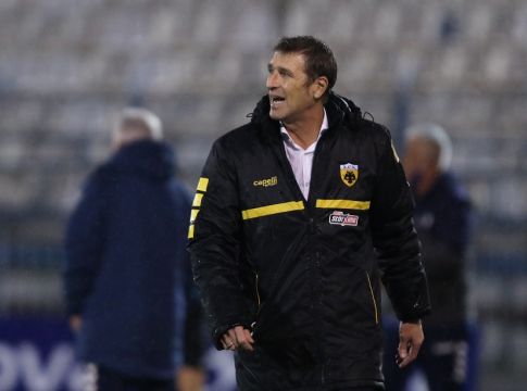 ΑΕΚ : «Τρελάθηκε» με τους παίκτες του ο Καρέρα