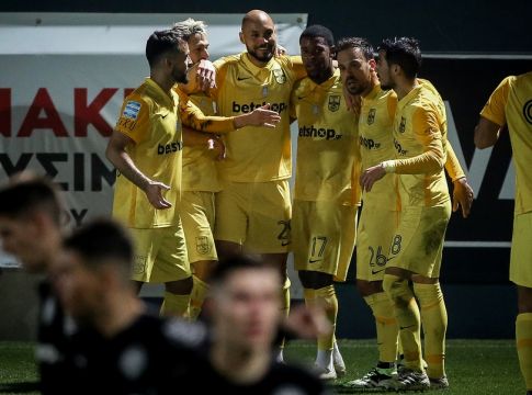 Μοιράζει πίκρα και κερδίζει αναγνώριση ο Άρης