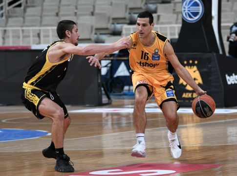 Νέο πρόβλημα στην ΑΕΚ : Θλάση ο Ζήσης