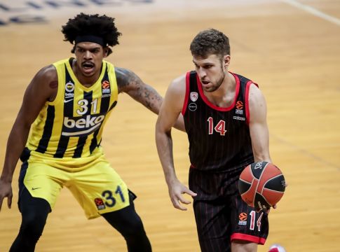 Φενέρμπαχτσε – Ολυμπιακός 84-77