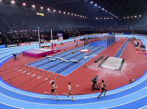 Νέα μετάθεση στο παγκόσμιο κλειστού του 2020