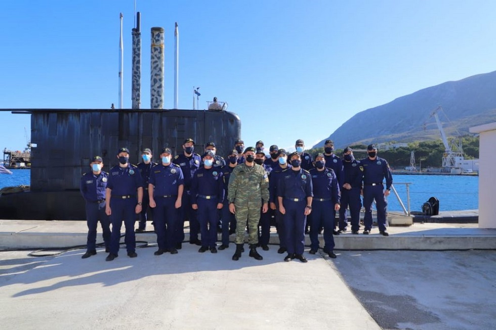 Στο «αεροπλανοφόρο» της Ελλάδας ο Α/ΓΕΕΘΑ